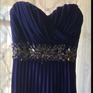 Nights long dress. Ask for more Pics